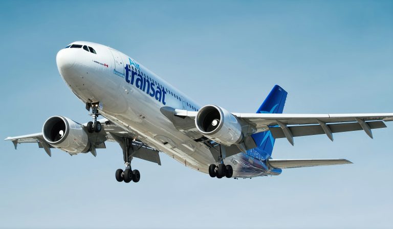 décoration extérieure air transat